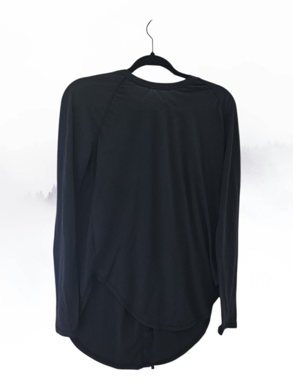 Under Armour Black Long Sleeve Open Back Twist Cutout Workout Shirt Medium